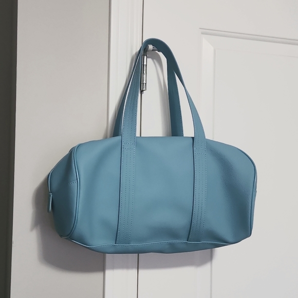 Lacoste Bag - Picture 2 of 6